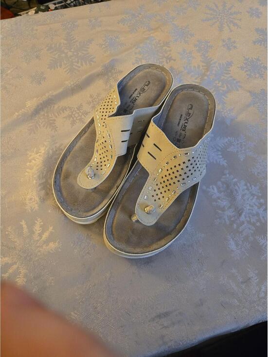 Shoes - Flexus by Spring Step Women's Comfort Sandals EU 37 Beaded Thong Slides